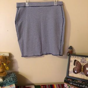 🌸5/$25🌸 Old Navy Knit Striped Mini Skirt